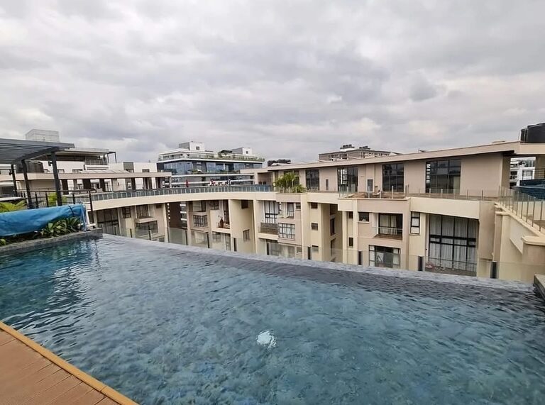 Stunning 4-Bedroom Duplex Apartment
