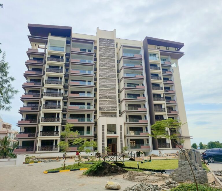 BRAND NEW 3 & 4 BEDROOM APARTMENTS FOR SALE