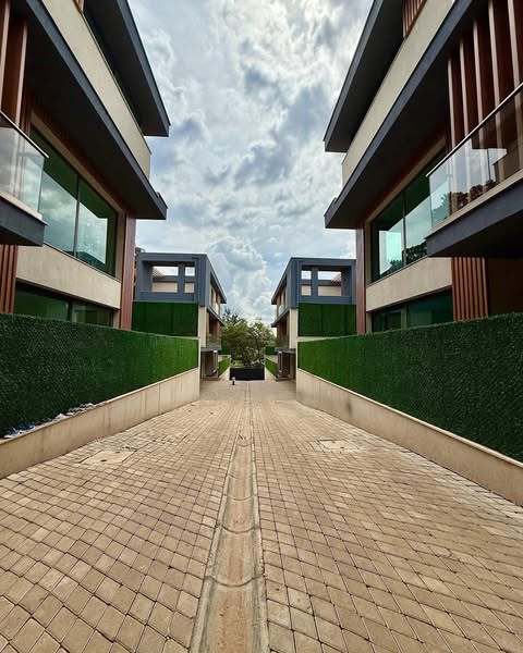Elegant 5-Bedroom Townhouse for Sale in Lavington – KES 110M