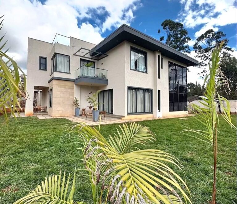 New 4 Bedroom all ensuite units plus DSQ located in Westlands, Loresho area from Ksh. 66M