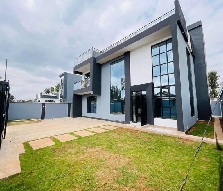  4-Bedroom Flat Roof Maisonette in a secure gated community. Only 1 units available! @ 16.5m ( Neg.)