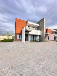 4-bedroom townhouses for sale in Lang’ata